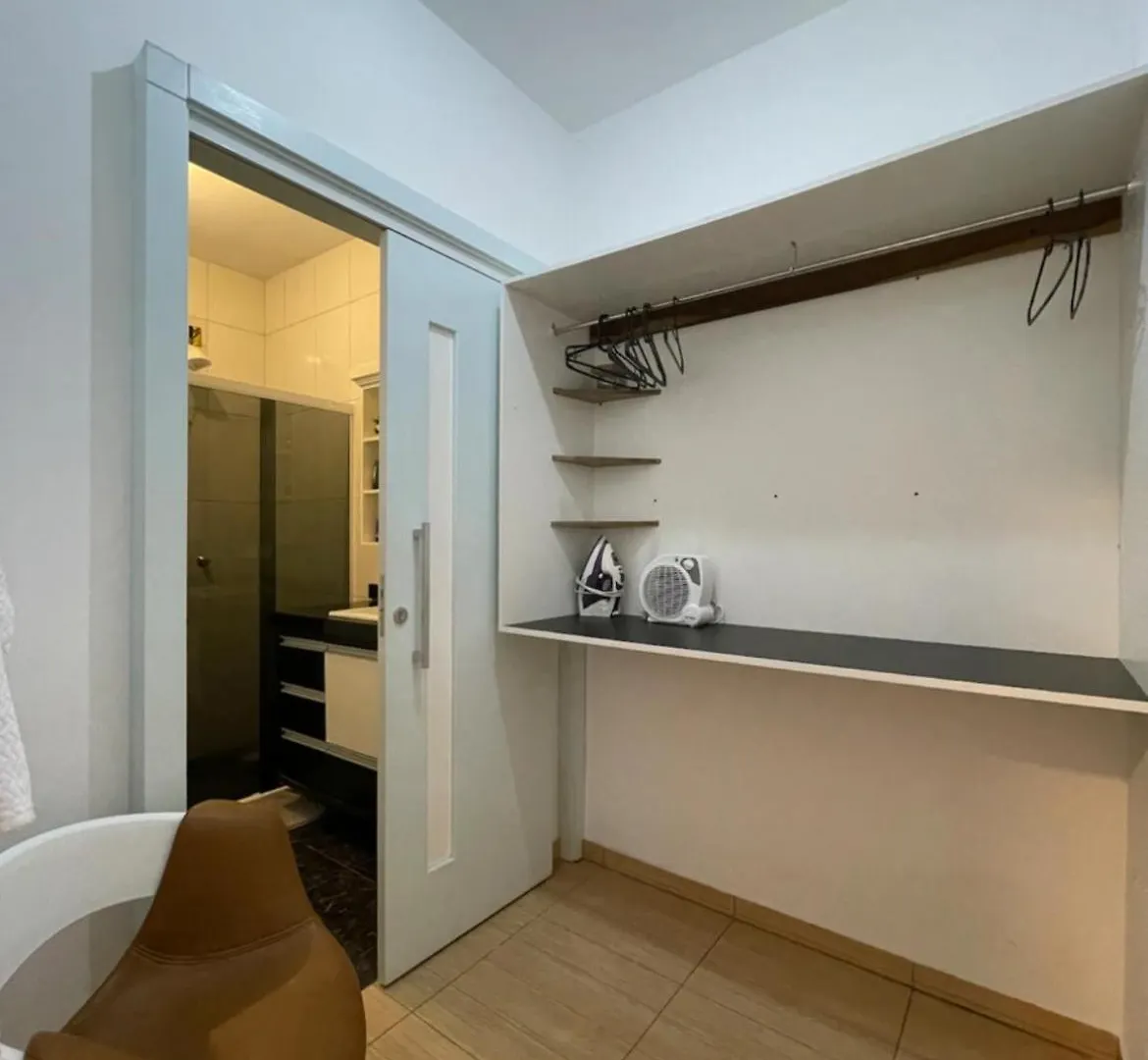 Suite No Centro De Doutor Pedrinho Guest house