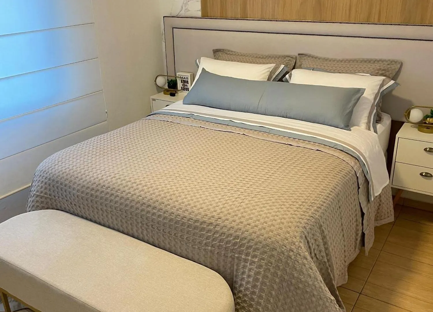 Suite No Centro De Doutor Pedrinho contacts